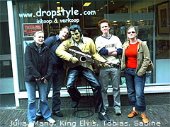 Familie trifft Elvis Familie trifft Elvis